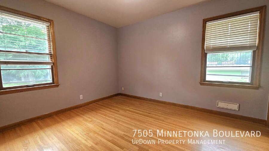 7505 Minnetonka Blvd - Photo 7 of 17