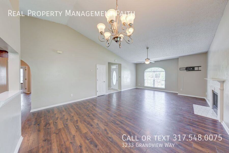 3233 Grandview Way - Photo 4 of 30