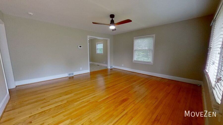 2301 Cherokee Ln - Photo 5 of 19