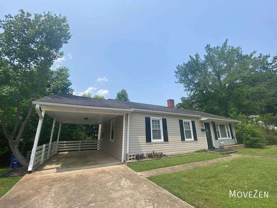 2301 Cherokee Ln - Photo 7 of 19