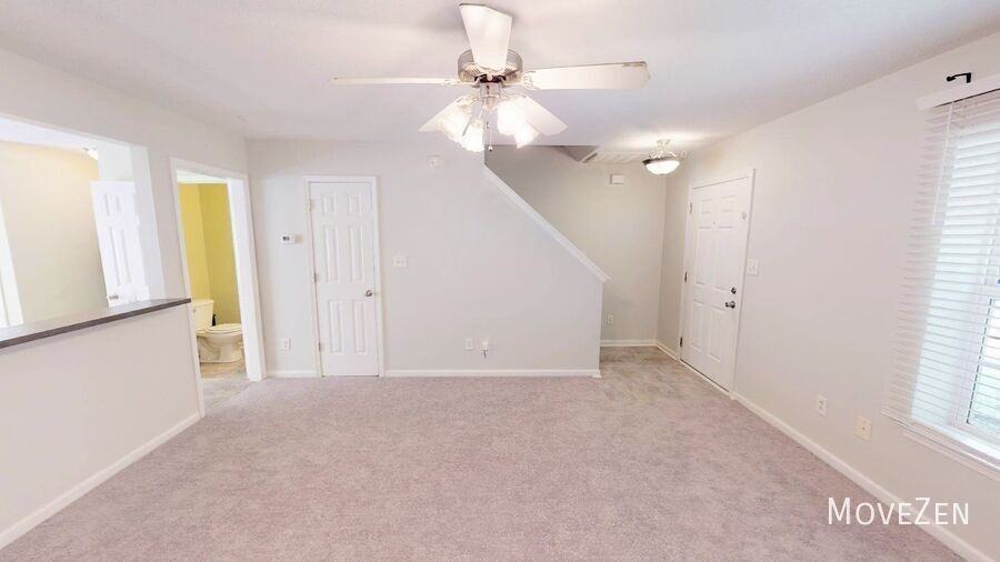 8926 Comstock Ct - Photo 6 of 26