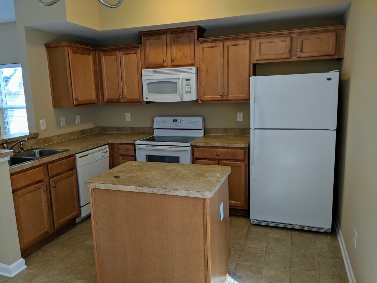144 Hood Park Dr #NA - Photo 2 of 15