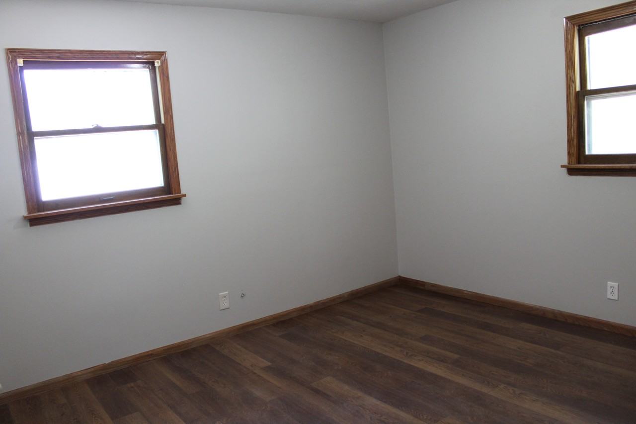 747 Tuscarora Ave #1 - Photo 6 of 6