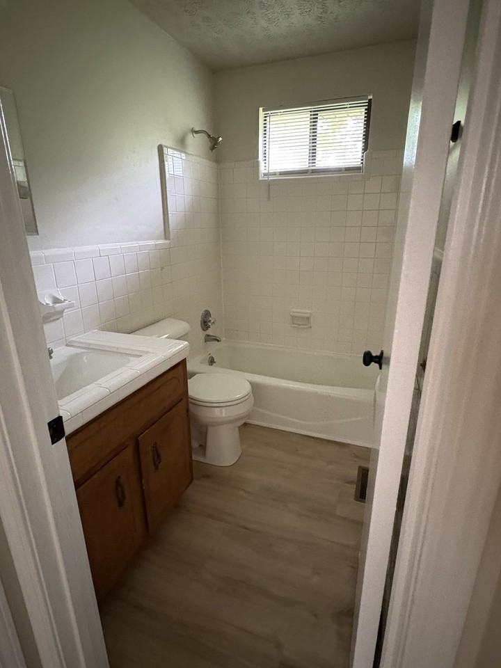 113 W Fork Dr #C - Photo 2 of 8