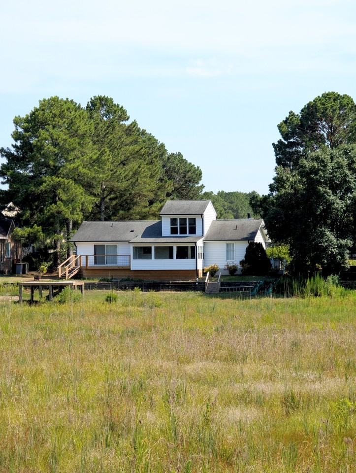 689 Cedar Pt #NA - Photo 4 of 25
