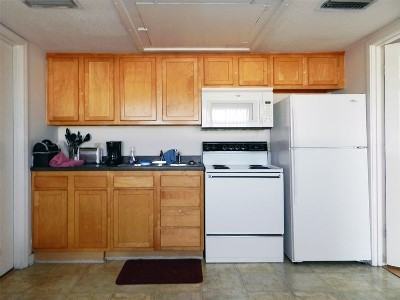 454 Racine Dr - Photo 5 of 9