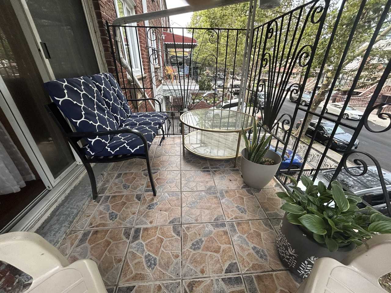 678 E 77th St - Photo 6 of 10