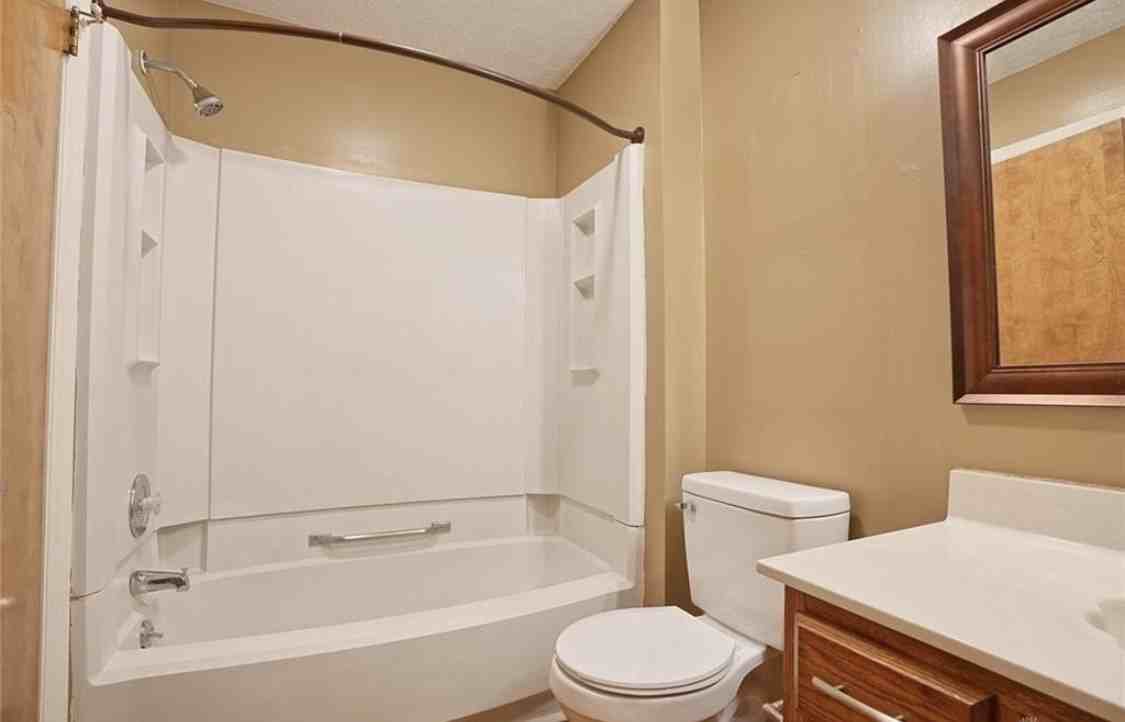 1445 Sanzon Dr #1 - Photo 5 of 15