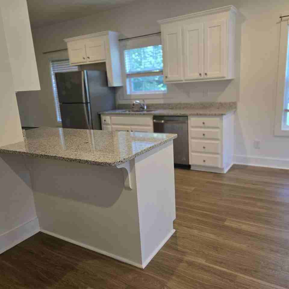 386B Double Springs Rd #NA - Photo 4 of 12