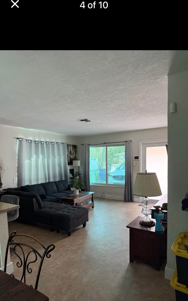 4172 Sw 23rd St #NA - Photo 2 of 10
