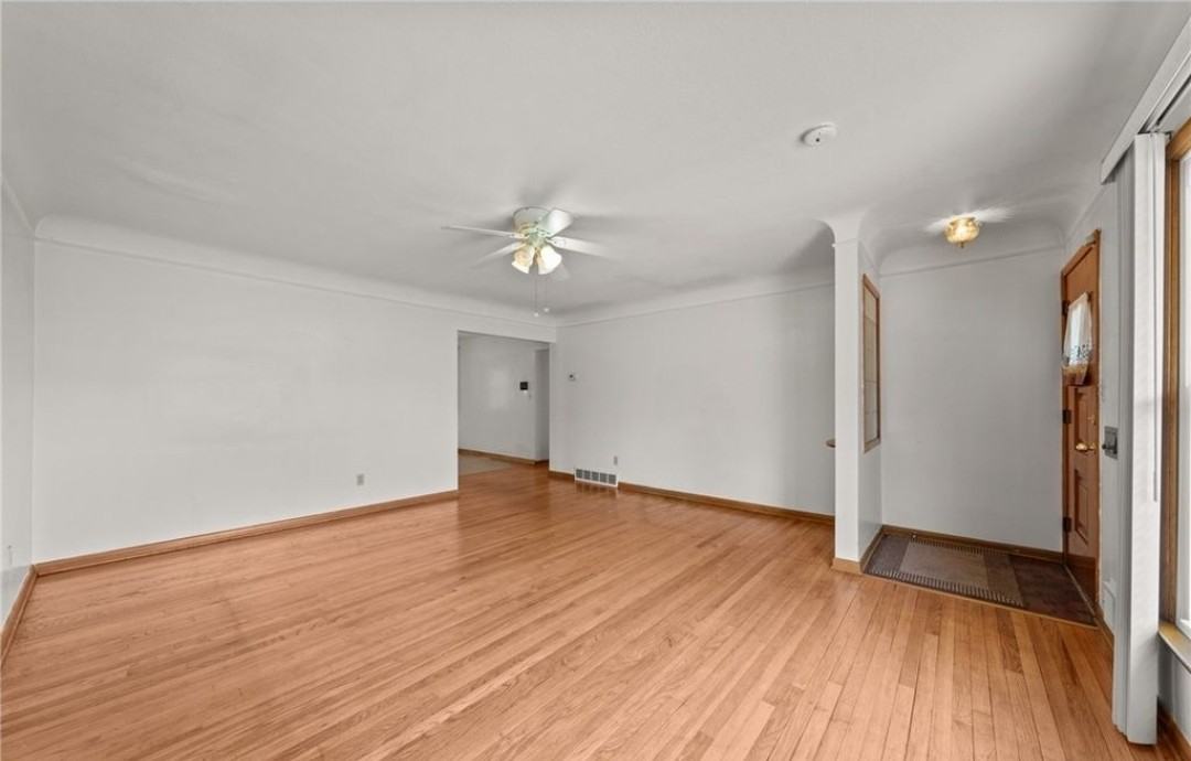 2129 Silverdale Ave #NA - Photo 3 of 26