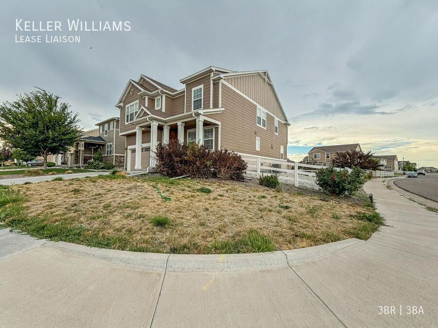 915 Alpine Aven St - Photo 3 of 20