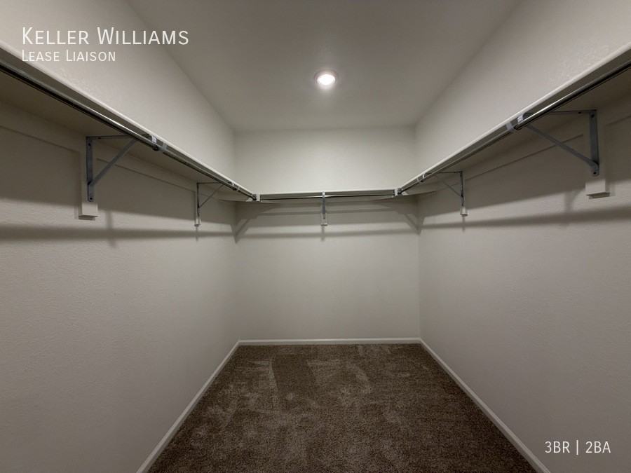 915 Alpine Aven St - Photo 3 of 20