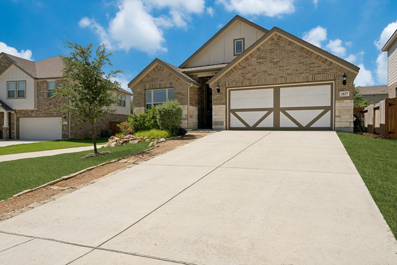 2037 Egret Ave #NA - Photo 2 of 26
