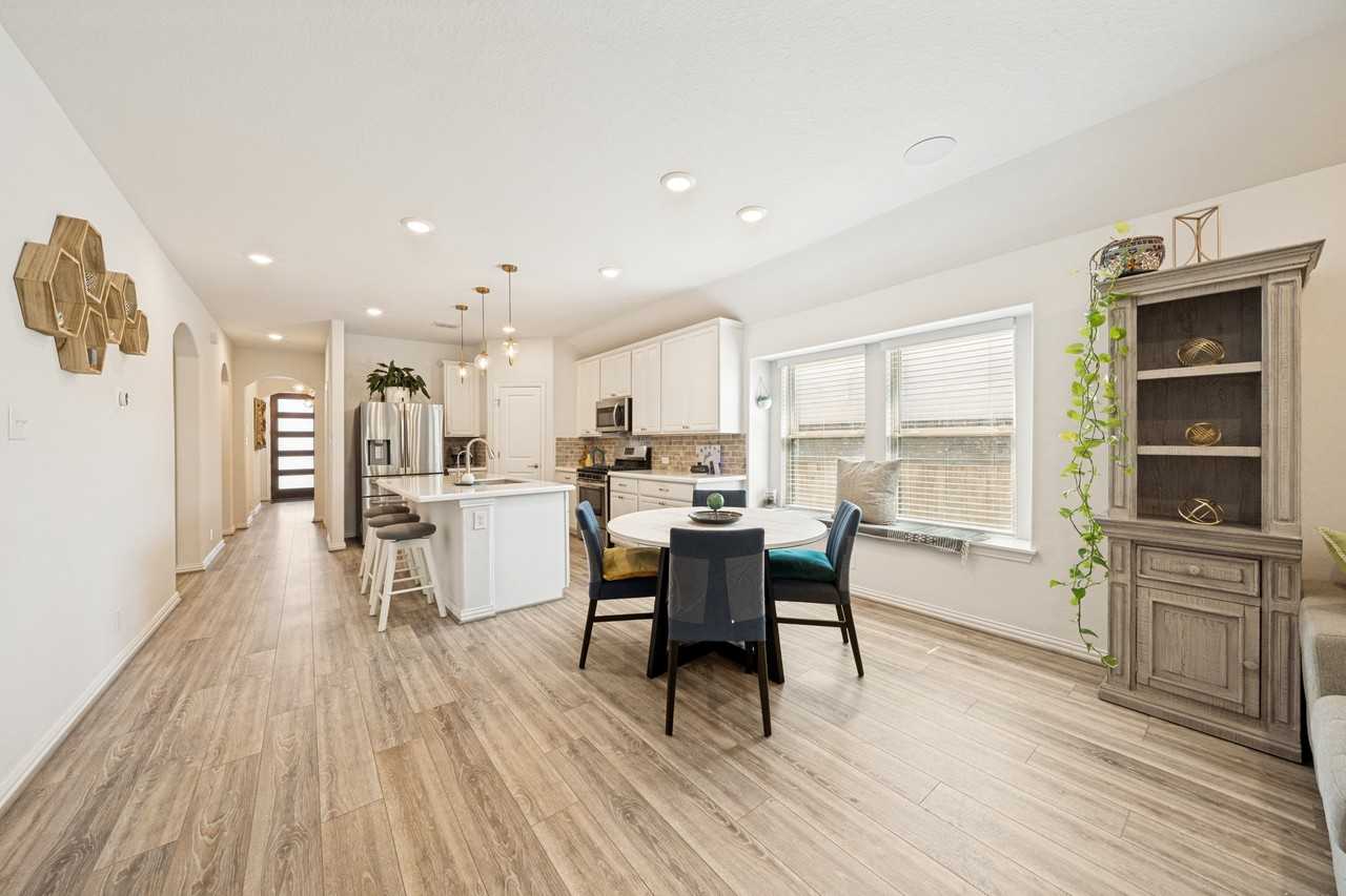 2037 Egret Ave #NA - Photo 6 of 26