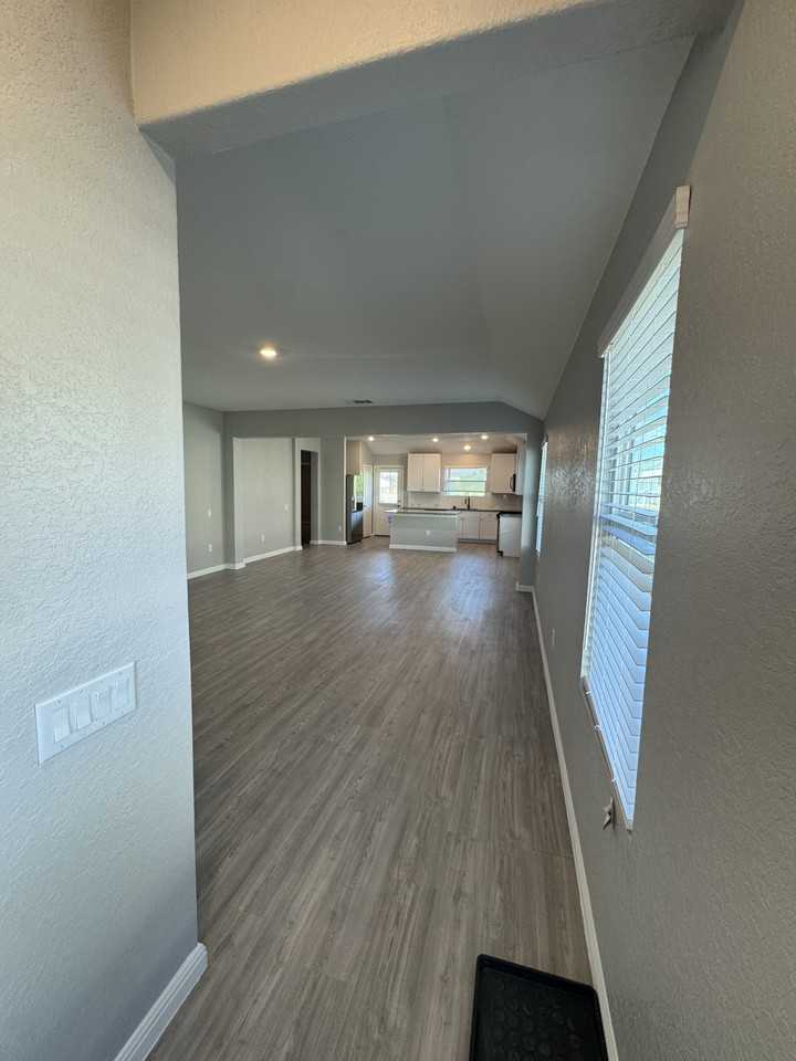 12026 Links Pkwy #NA - Photo 2 of 13