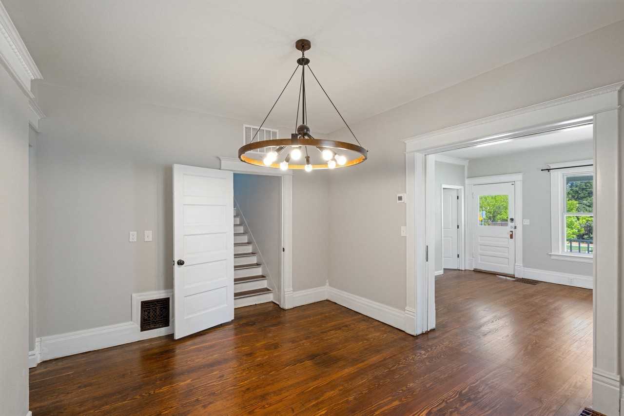 1230 Glen Ave - Photo 6 of 37