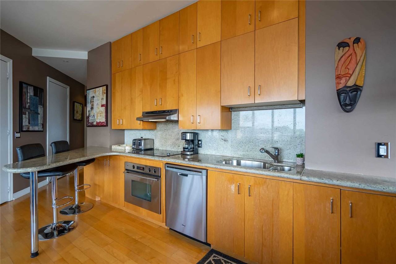 797 Don Mills Road #605 - Photo 4 of 28
