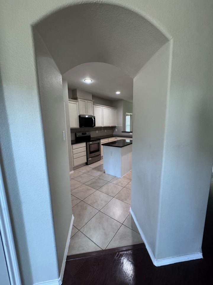 5600 Stockport Dr #NA - Photo 6 of 11