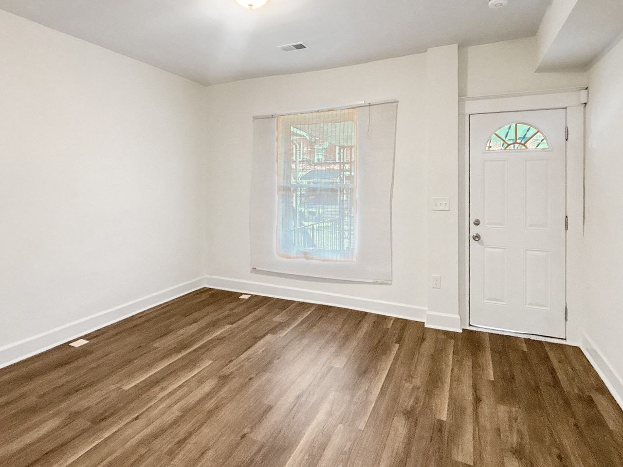 2217 Riggs Ave - Photo 2 of 22