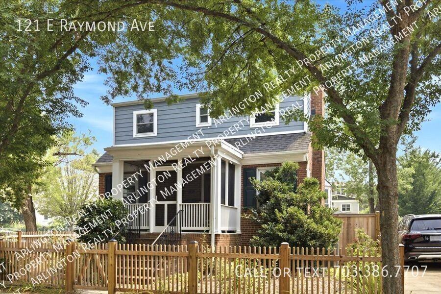 121 E Raymond Ave - Photo 6 of 50