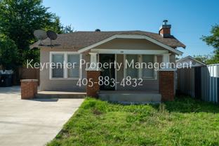 338 Se 41st St - Photo 1 of 1