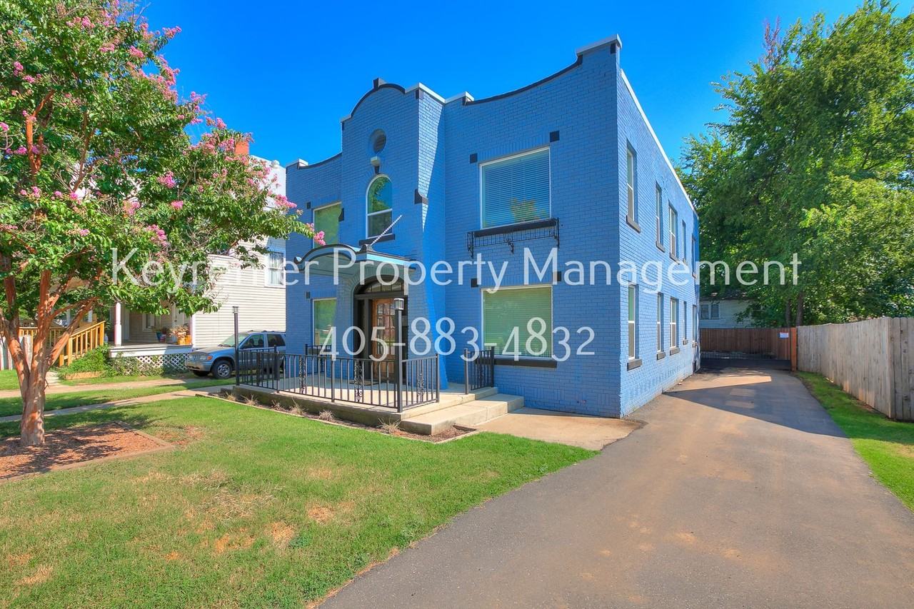 1308 Nw 16th St #1 - Photo 2 of 28