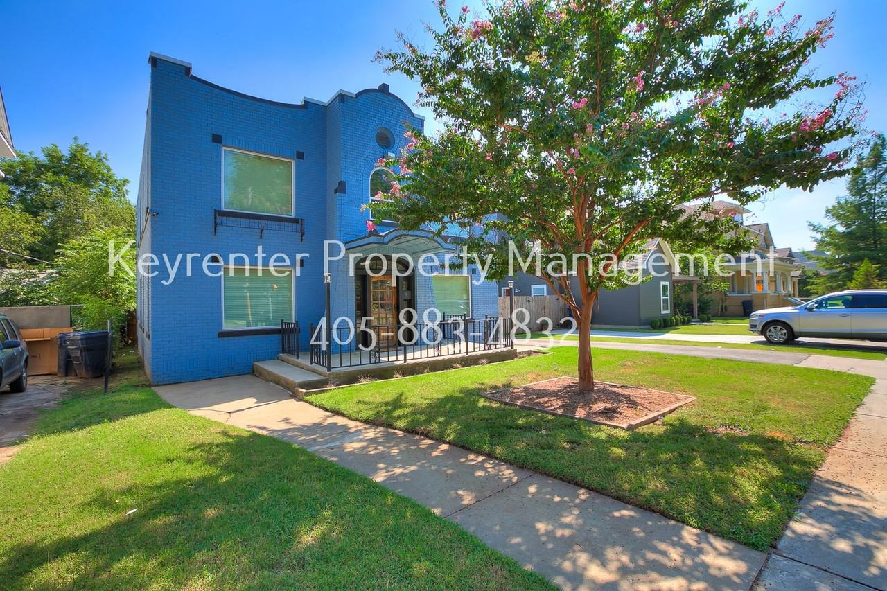 1308 Nw 16th St #1 - Photo 4 of 28