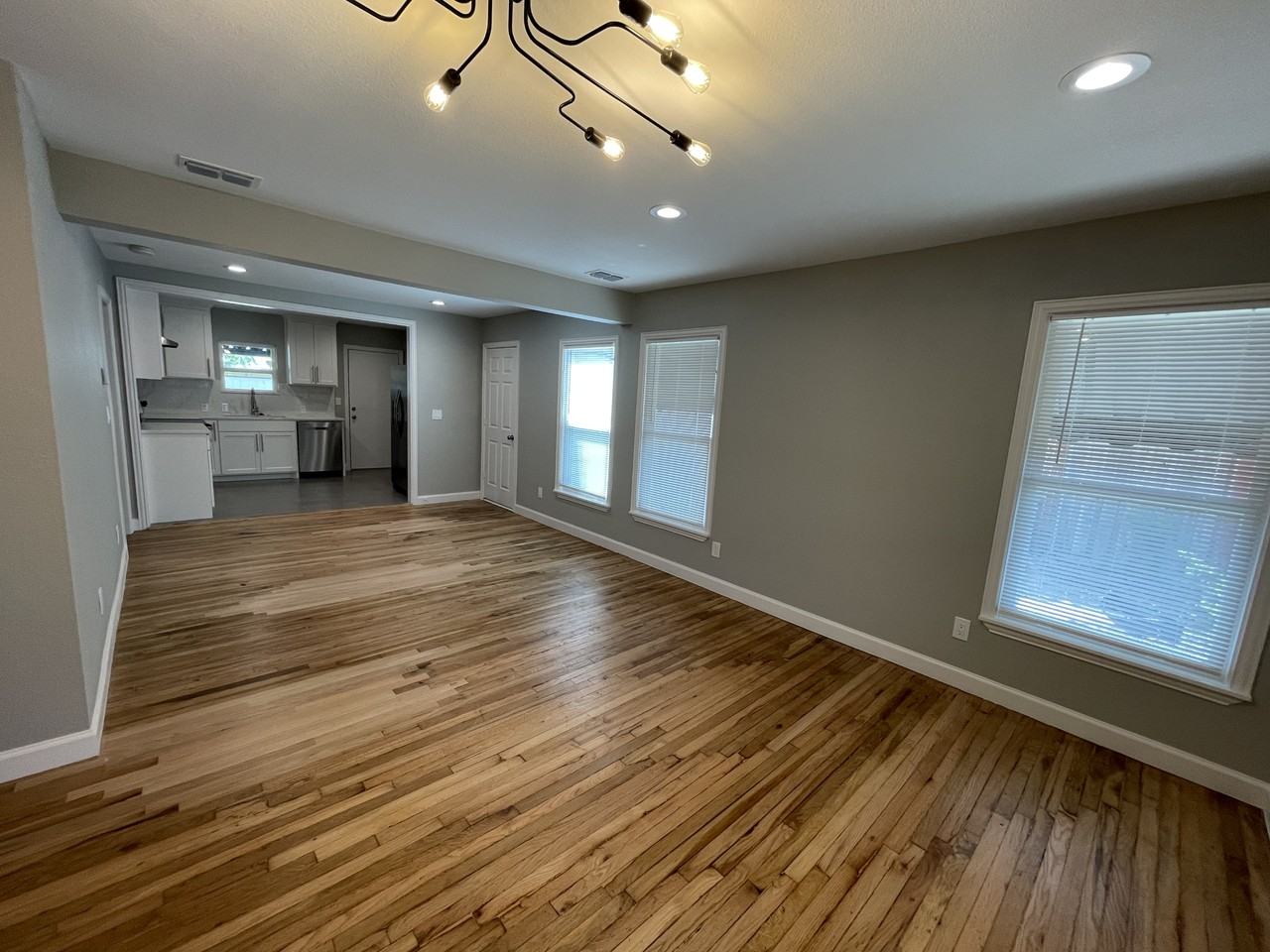 3308 Inwood Rd #NA - Photo 4 of 25