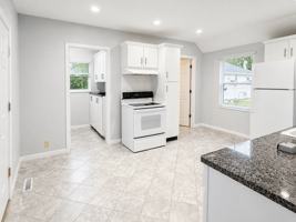 featured image of 2092 Garfield Ave