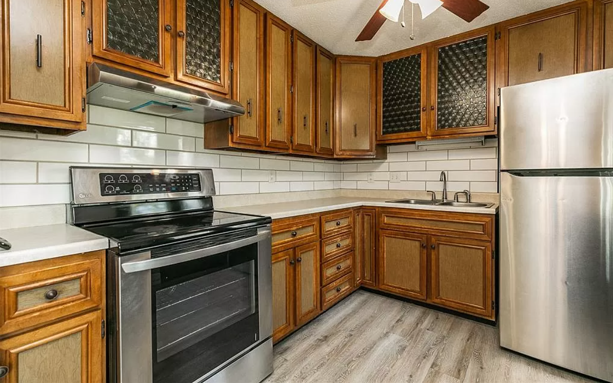 6812 Inwood Ln Ne #NA - Photo 5 of 11