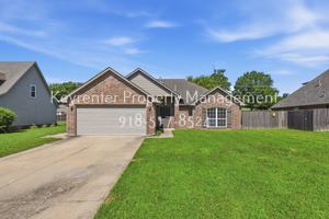featured image of 25620 Briar Dr