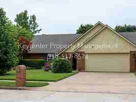 featured image of 8602 E 109th St