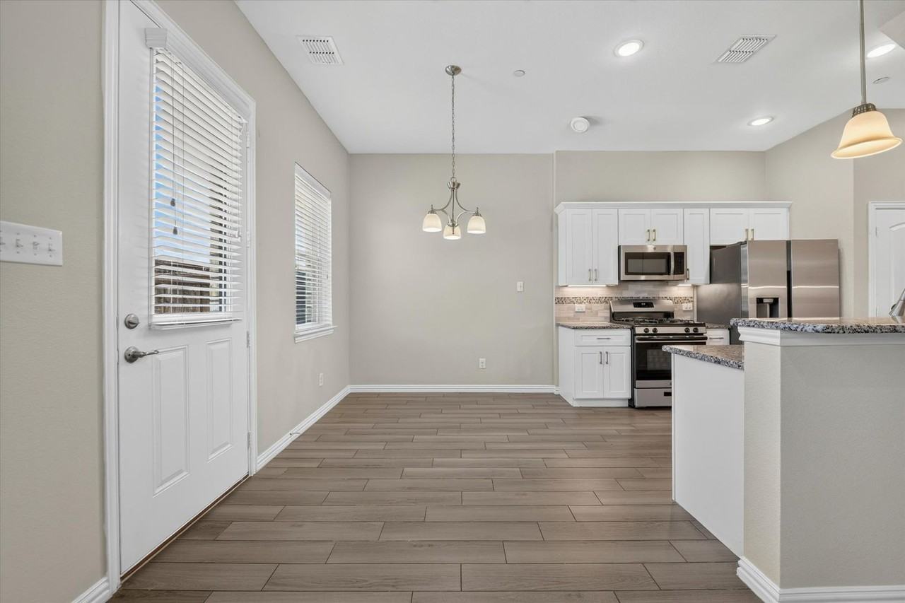 1912 Bethlehem St - Photo 6 of 29