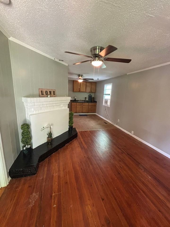 322 Garfield St - Photo 2 of 28