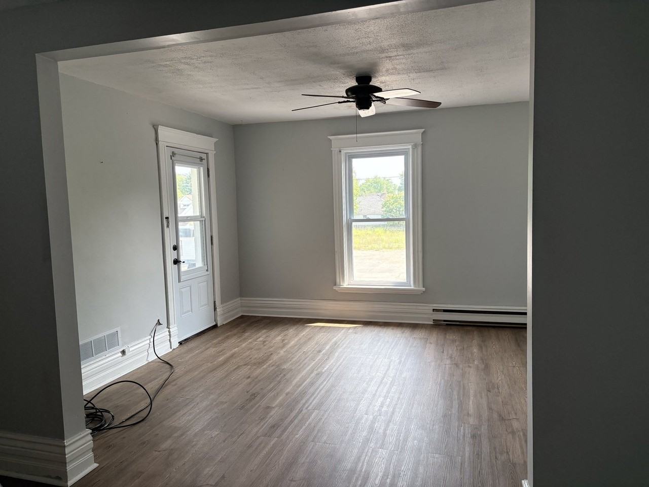 4365 Colonel Talbot Rd - Photo 3 of 22
