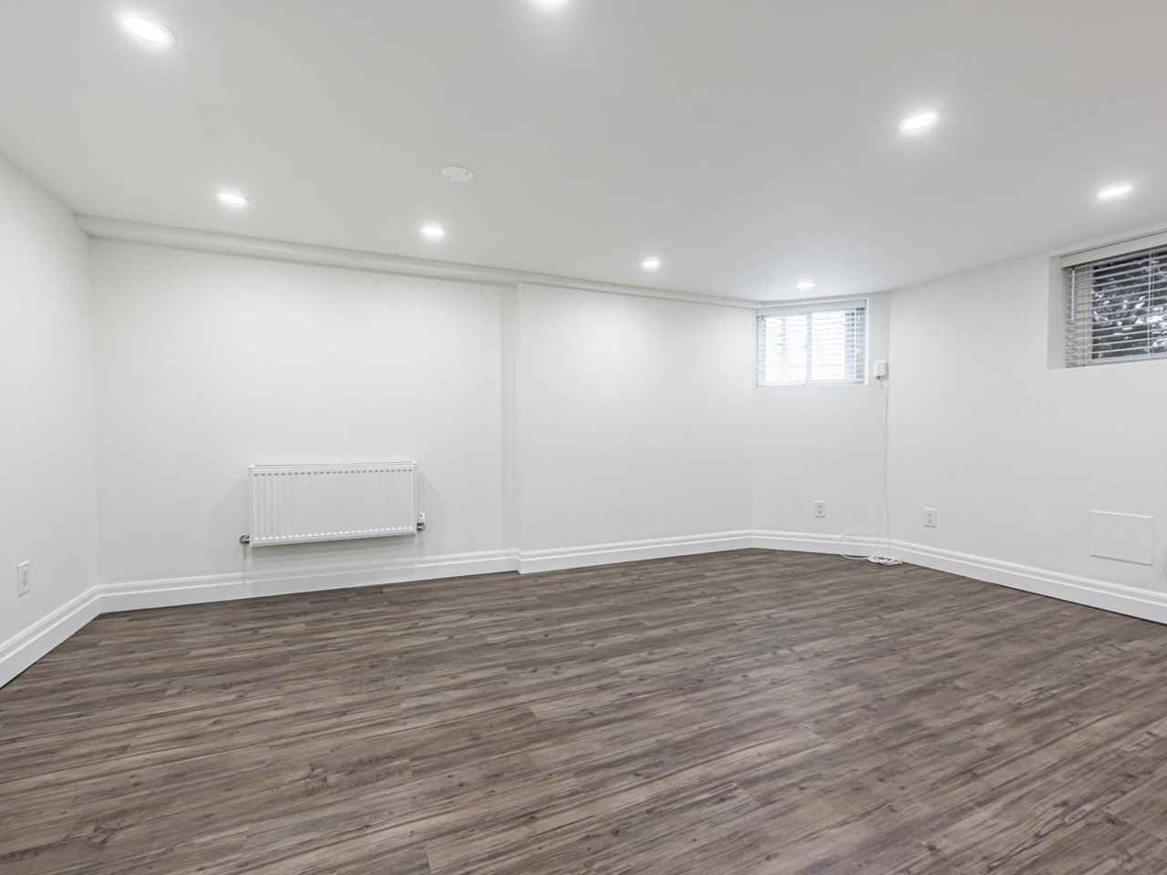 46 Wells St - Photo 6 of 25