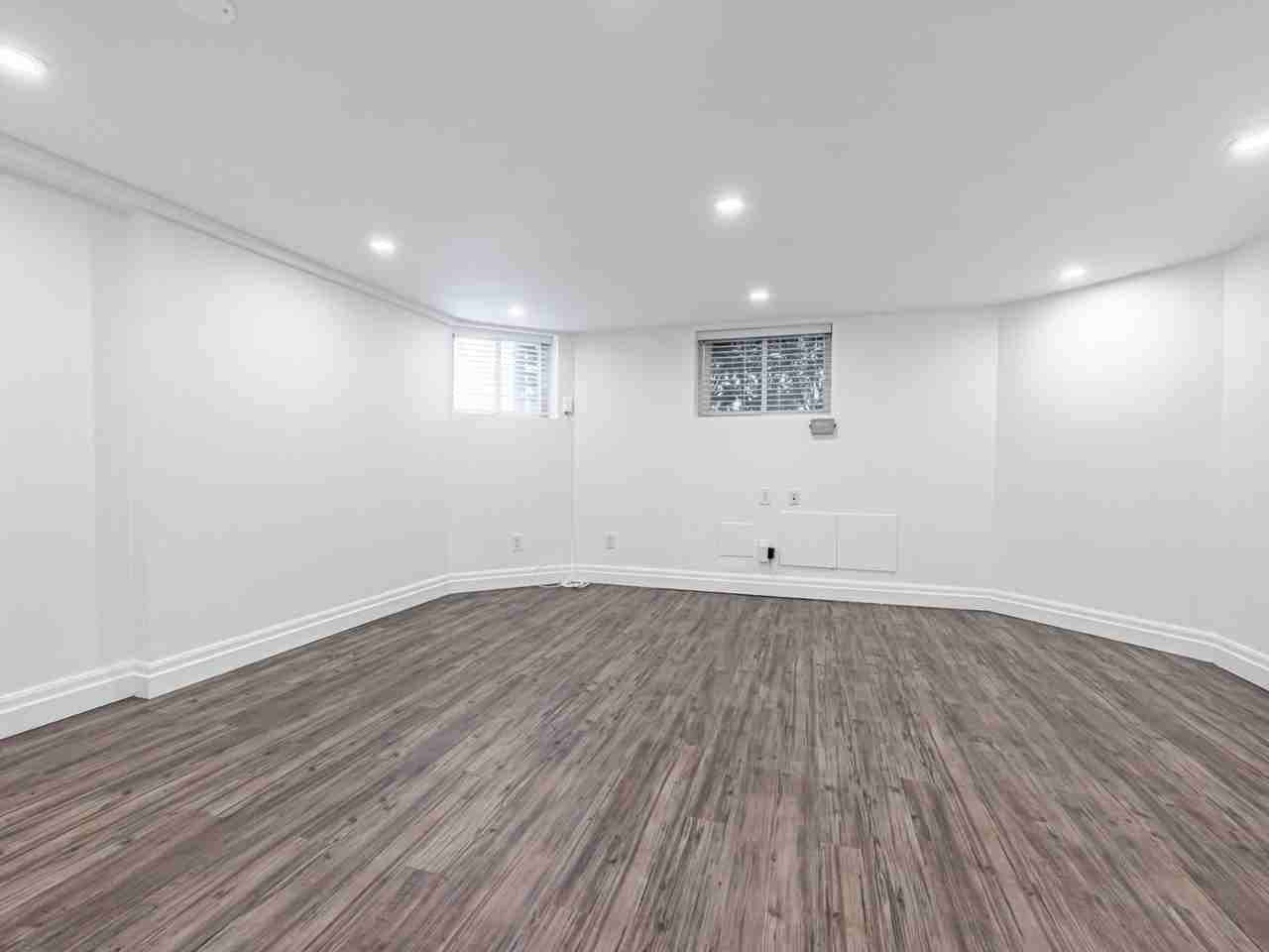 46 Wells St - Photo 7 of 25