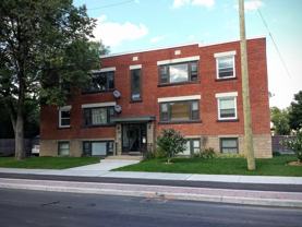 673 Churchill Ave N - Photo 1 of 1