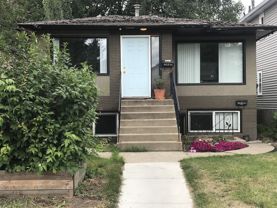 9814 86 Ave Nw - Photo 1 of 1