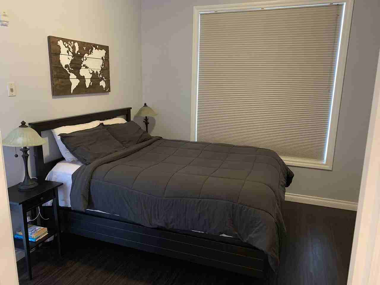 2 - 2 Hemlock Crescent Sw - Photo 7 of 19