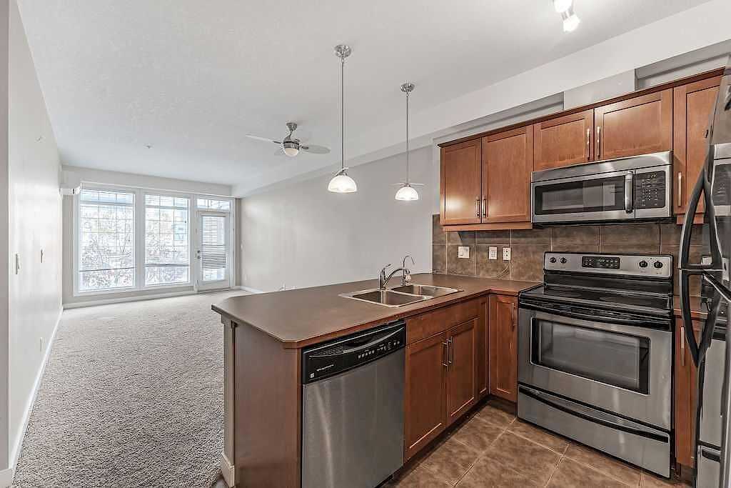 98 Bannister Manor Se - Photo 6 of 12