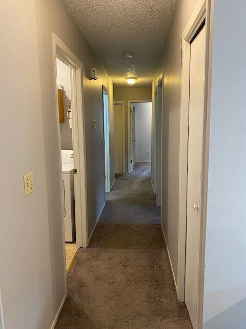 1920 28 St Sw - Photo 2 of 22