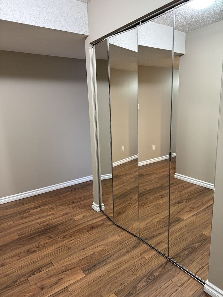 330 Roxboro House - Photo 4 of 50