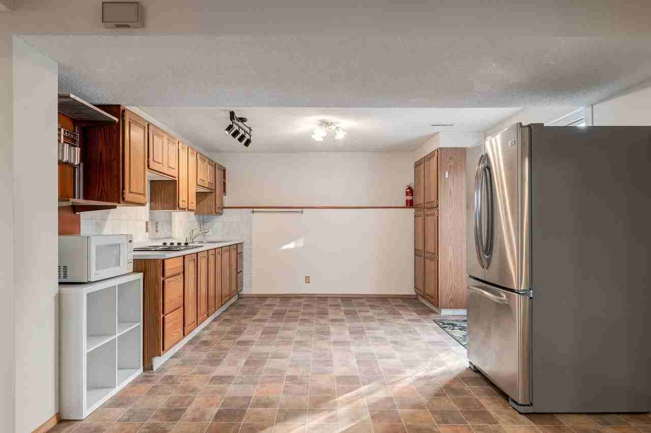 3R Hawkcliff Way Nw - Photo 6 of 27