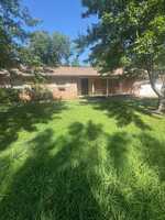 featured image of 1217 Se Greystone Ave