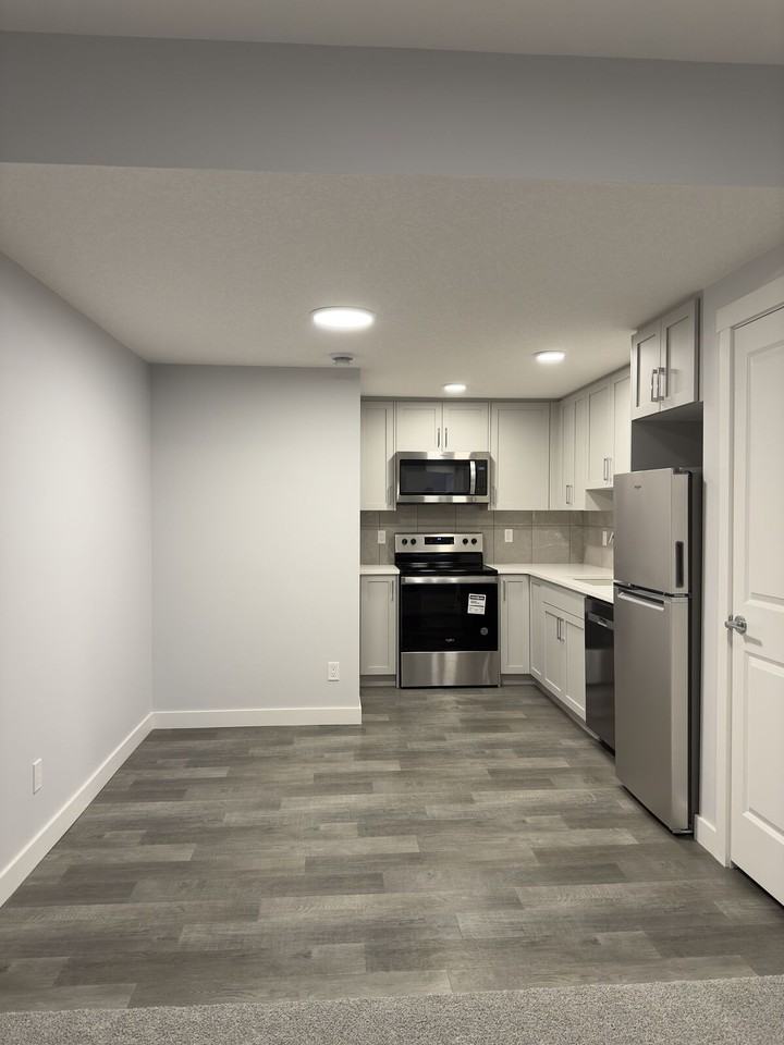 10 Setonstone Manor Se - Photo 5 of 15