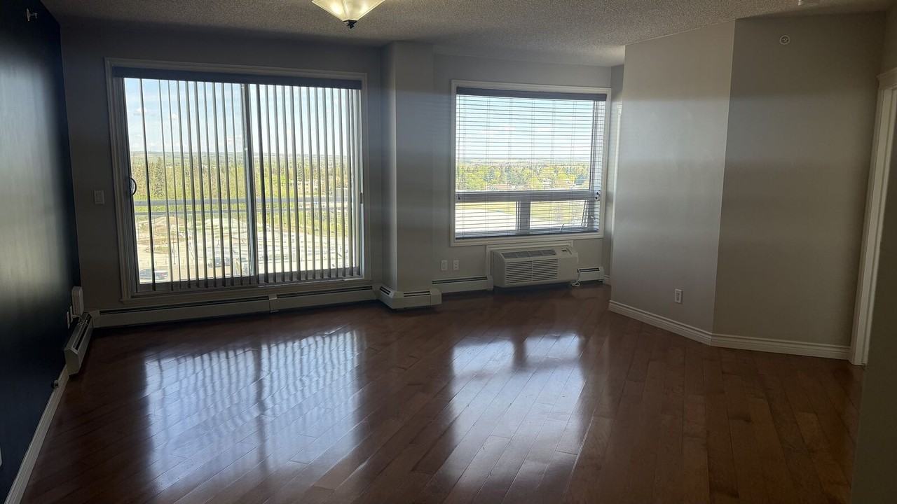 33 - 33 5 Avenue - Photo 6 of 17