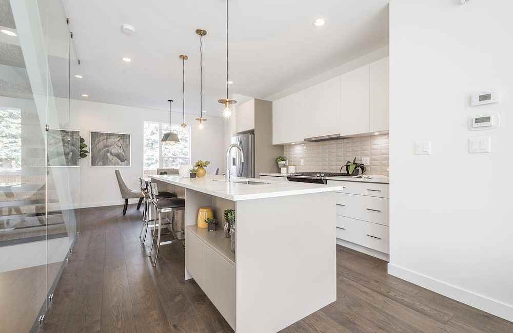 14210 104 Ave Nw - Photo 2 of 10