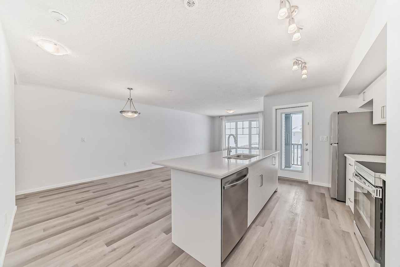 328 Windbury Rd Sw - Photo 7 of 37